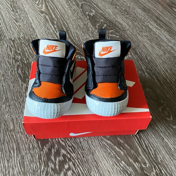 🚫SOLD🚫 NIKE Baby Air Jordan size 3C - Picture 2 of 7